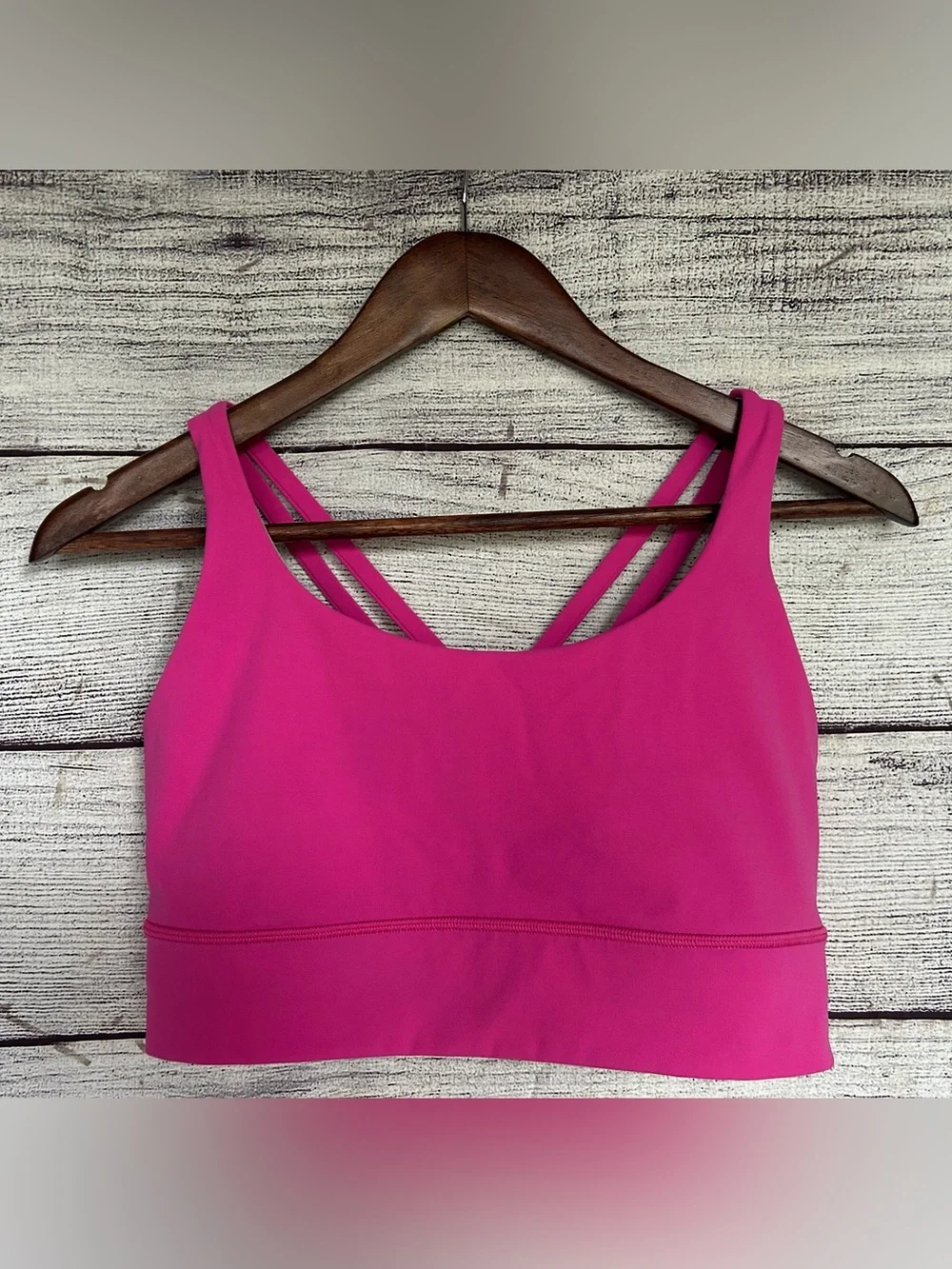 Lululemon Energy Longline Bra Medium Support, B–D Cups in Sonic Pink size 10